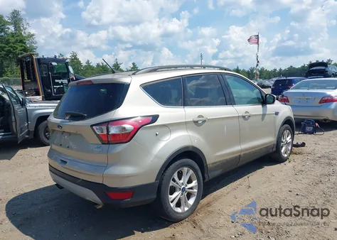 2018 Ford Escape Se из США, поврежденный, VIN 1FMCU0GD2JUA74262
